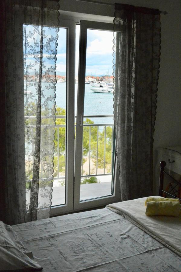 Apartman Klara Murter Esterno foto
