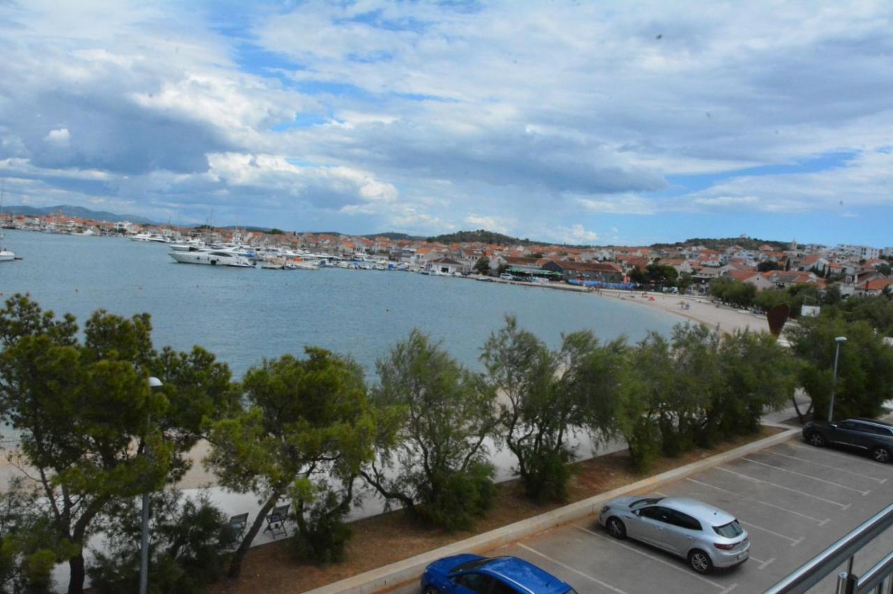 Apartman Klara Murter Esterno foto